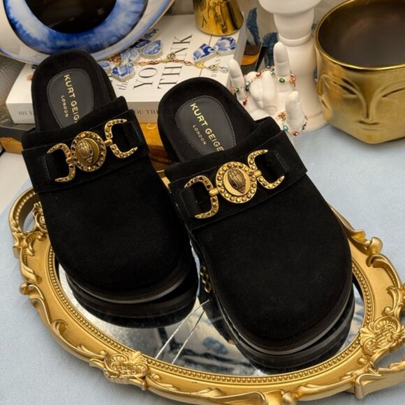 🆕 KURT GEIGER LONDON 🧿 NWOB Kensington Medallion Black Suede Mules, Sz 37 US 7 - Picture 1 of 13